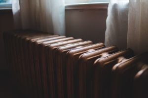 Comment choisir un chauffage adapté à un logement peu isolé ou de petite surface ?